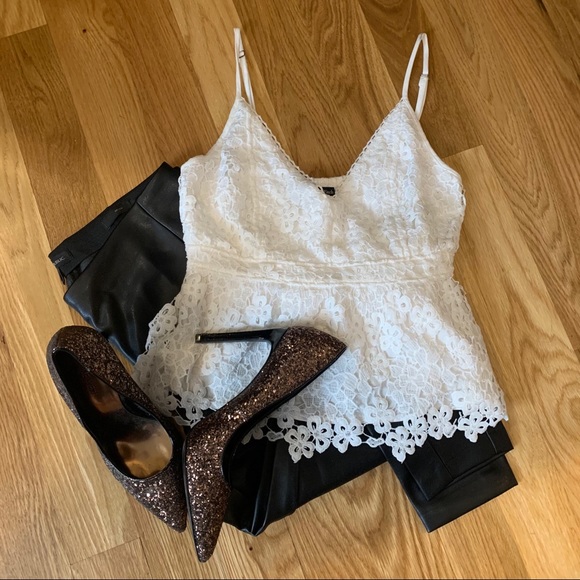 A&F white lace peplum tank, Sz. S - Picture 2 of 7